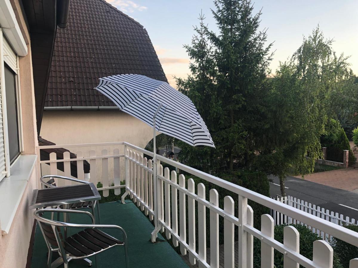 Respect Apartament Héviz Zewnętrze zdjęcie