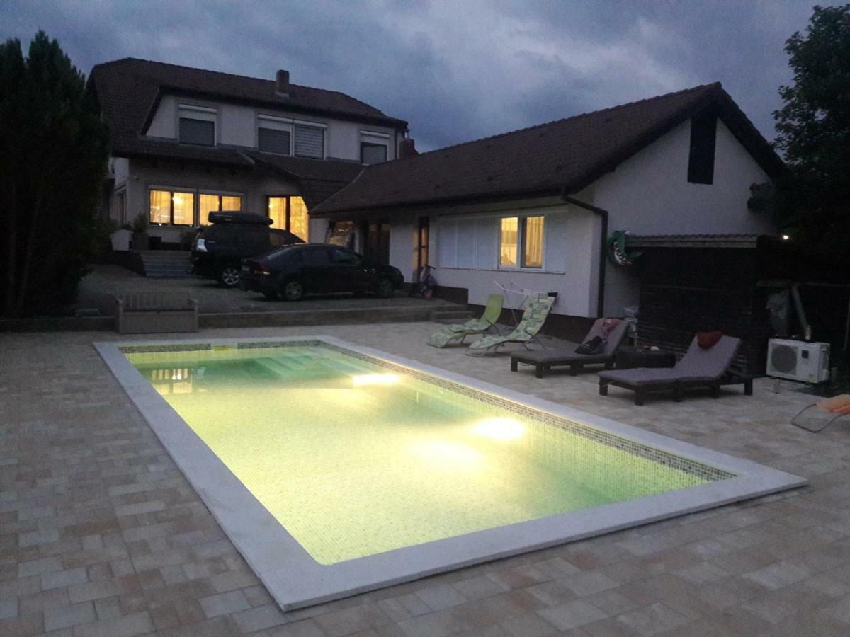 Respect Apartament Héviz Zewnętrze zdjęcie